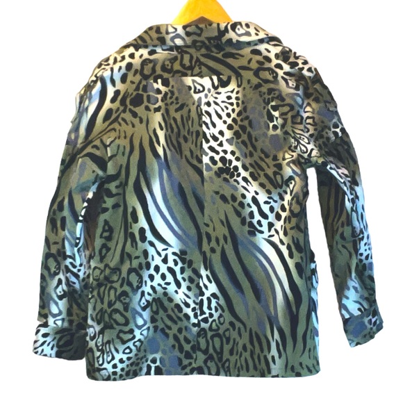 Adam Jacobs’ Green Leopard Print Short Trench - Picture 3 of 7